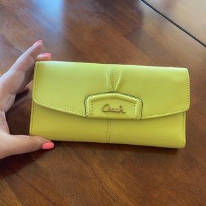 Coach Wallet, brand new.  Lemon-lime colour.